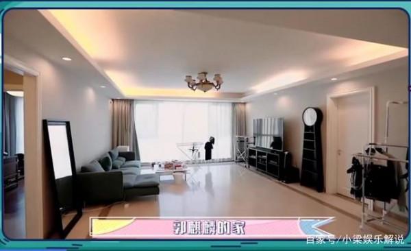 明星在北京的房子差距，馮小剛家大氣，關曉彤家略顯擁擠