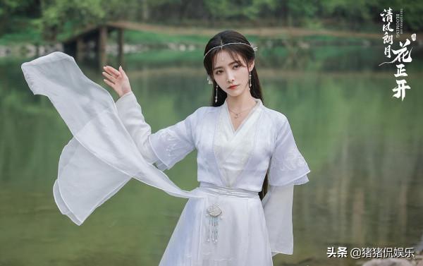 《慕南枝》後，又一古裝劇將播，顏值女主搭檔男神，劇照讓人動心