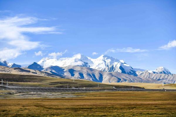 西藏超值得去的草原，是我國五大牧場之一，也是遊牧文化的繁衍地