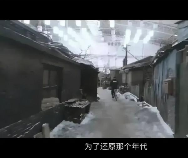 這部電視劇太有年代感了，攝影人不願放過每一幀