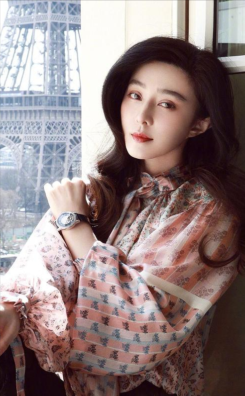 盤點娛樂圈“乾爹文化”，是“物盡其用”，還是“浪費資源”