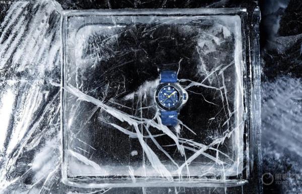 沛納海推出全新Submersible Chrono Flyback邁克·霍恩限量版腕錶 沛納海推出全新Submersible Chrono Flyback邁克·霍恩限量版腕錶