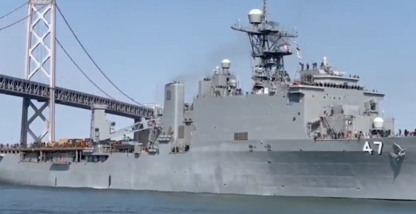 美國核潛艇被撞,川普要求拜登引咎辭職,中俄雙方對美“亮劍” 美國核潛艇被撞,川普要求拜登引咎辭職,中俄雙方對美“亮劍”