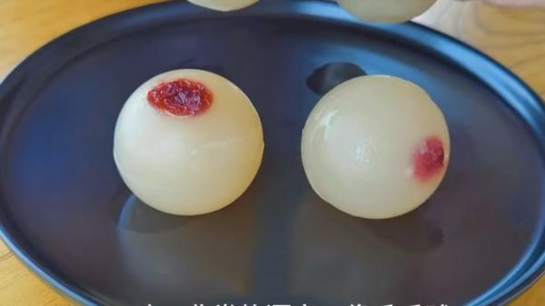 秋日忌寒涼,多吃3紅3白,少吃2綠,潤肺去秋燥,一家老小身體棒 秋日忌寒涼,多吃3紅3白,少吃2綠,潤肺去秋燥,一家老小身體棒