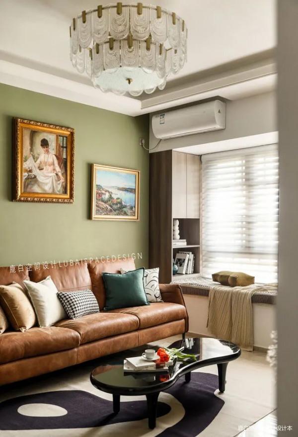 95後小姐姐花18萬，把96㎡傳統精裝房改為優雅復古調之家