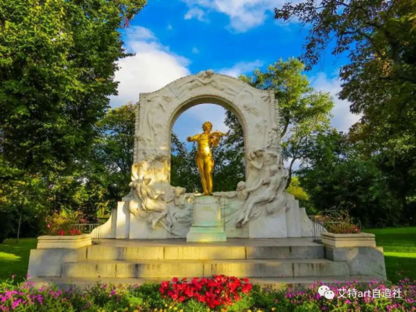 尋覓到的維也納最美麗的雕塑