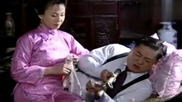 那個吃喝嫖賭，又貪又慫的敗家子白敬業為何讓人恨不起來？