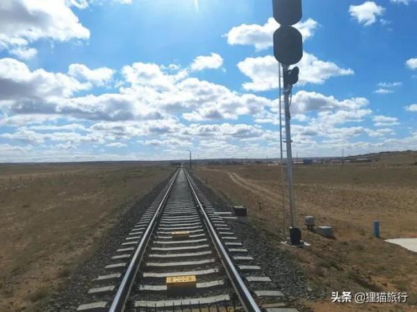 蒙古有4個戈壁省，東戈壁省、中戈壁省、南戈壁省、戈壁阿爾泰省