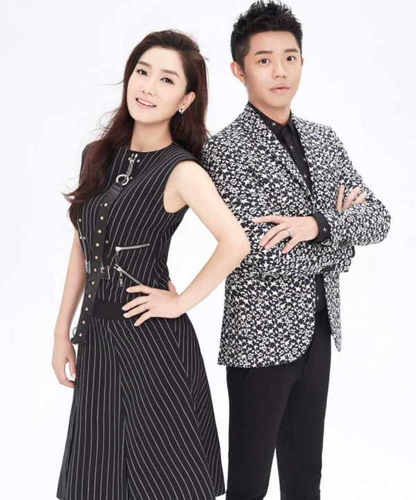 &OpenCurlyDoubleQuote;人間清醒&rdquo;鳳凰傳奇：打了多少因分賬不均，鬧掰解散組合的臉？