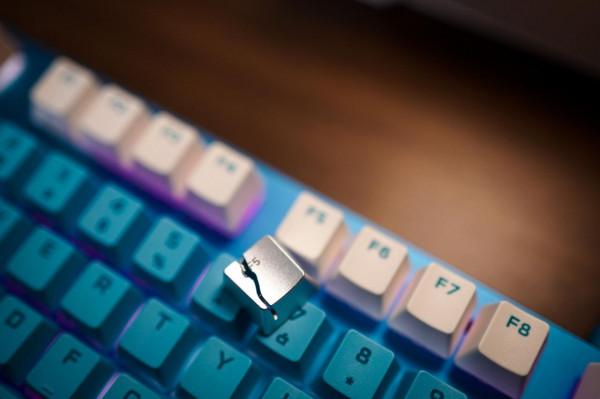 鍵盤海洋裡永恆的海盜船,五年老船粉的碧海之藍搶先開箱 鍵盤海洋裡永恆的海盜船,五年老船粉的碧海之藍搶先開箱