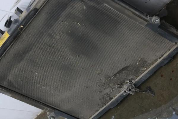 怪獸修車:整備17萬公里豐田普拉多LC150,精心施工,再現完美 怪獸修車:整備17萬公里豐田普拉多LC150,精心施工,再現完美