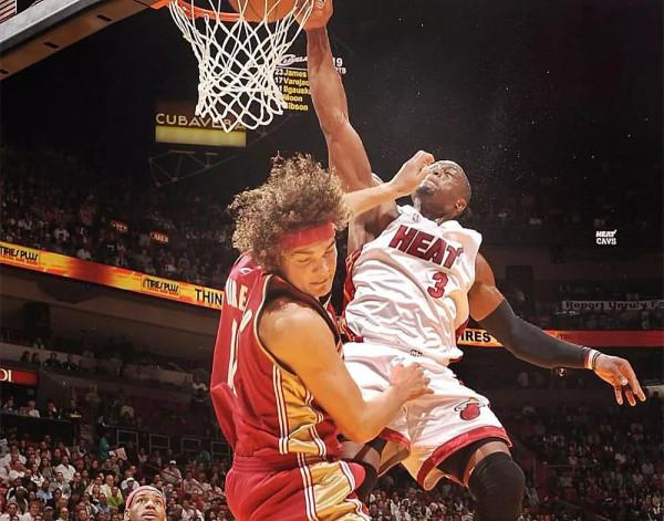 韋德評價三分球時代:比賽不好看,但是確實能贏 韋德評價三分球時代:比賽不好看,但是確實能贏