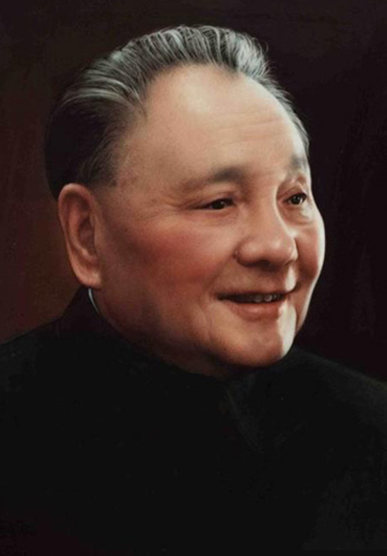 80年記者問鄧小平：天安門毛主席像是否永遠保留？鄧小平如何作答