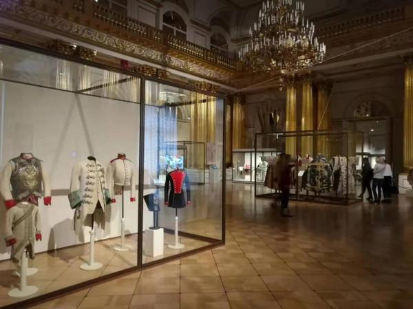 冬宮的主題展：18世紀亞力山大沙皇時代的服飾