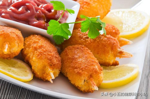 延緩老年性白內障的發生和發展，生活中需要做好以下8點