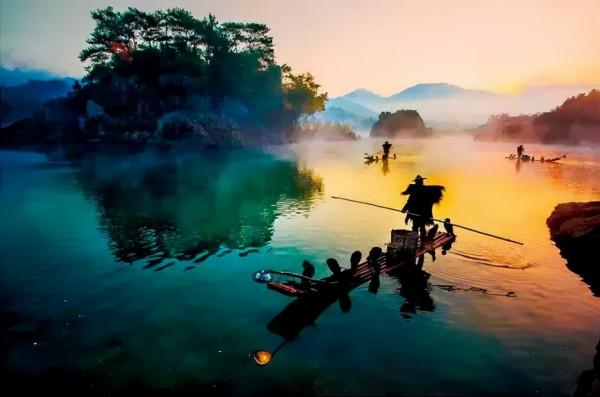 11月，全國最美的12個地方，沒有太多的遊人，卻有濃烈的美景