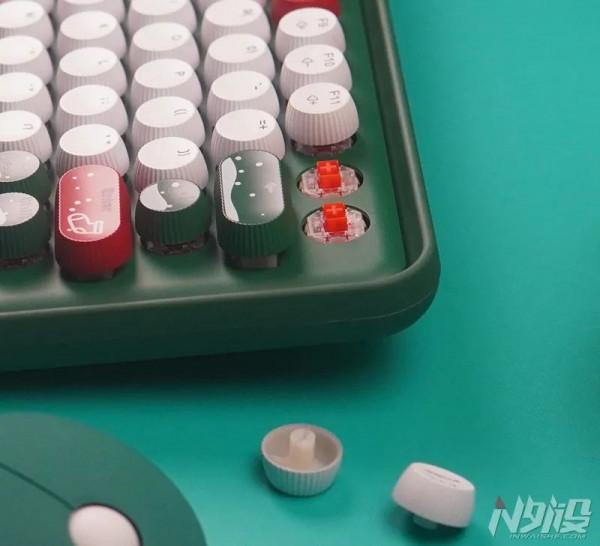 雷柏新女性ralemo聖誕版鍵鼠圖賞 雷柏新女性ralemo聖誕版鍵鼠圖賞