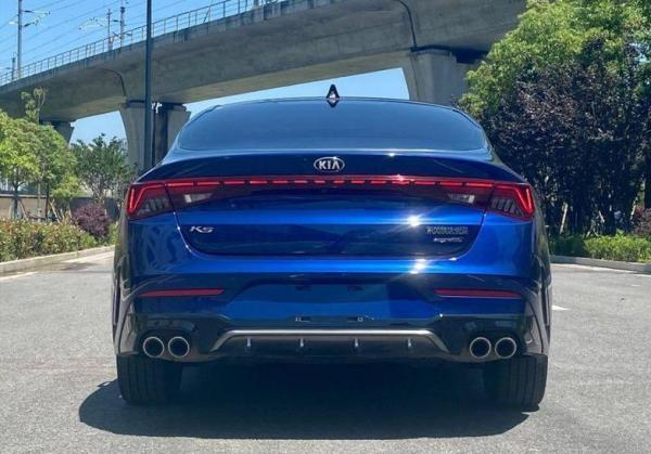 試駕起亞K5凱酷頂配車型,時隔9年的迴歸是否有特點? 試駕起亞K5凱酷頂配車型,時隔9年的迴歸是否有特點?