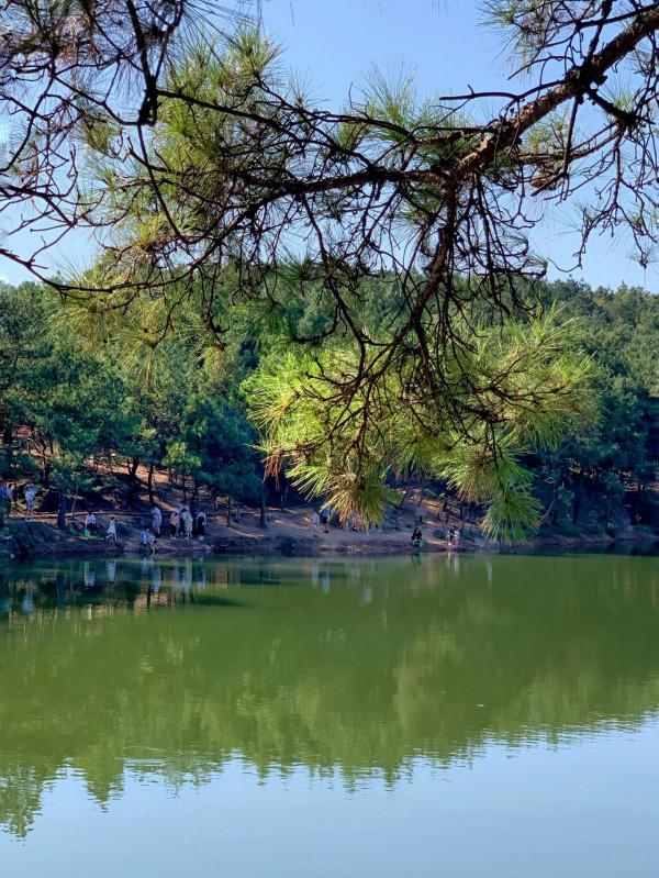 七絕·湯山金烏溫泉公園題名考（外5首）