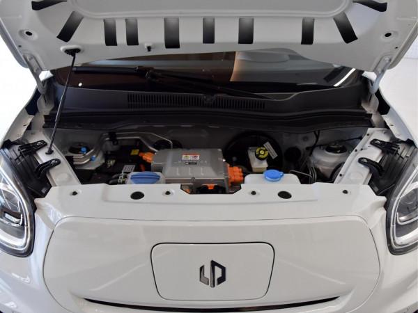 低價更實惠，高質量好停車代步車，403km續航帶快充，實拍零跑T03