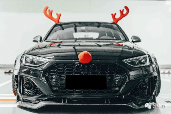 玩過十幾臺車後打造寬體黑武士奧迪A4 Avant，RS4車主看了都點贊