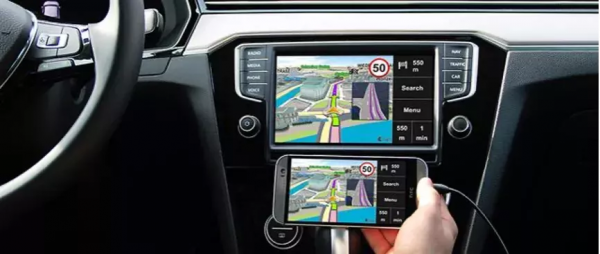 智慧車聯開放聯盟，手機和汽車連線的標準？