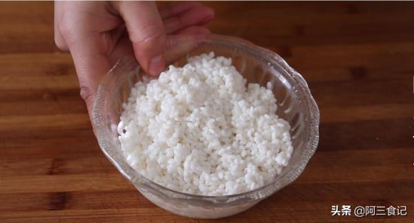 糯米里加1根蘿蔔,這樣做實在太香了,出鍋全家搶著吃,真解饞 糯米里加1根蘿蔔,這樣做實在太香了,出鍋全家搶著吃,真解饞