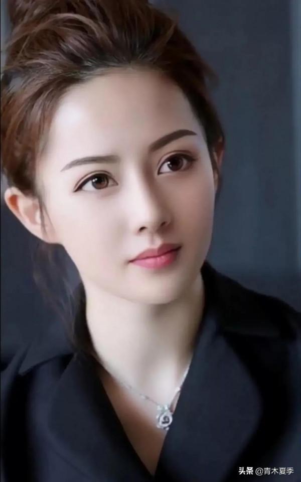 “陳運哥哥,鹹魚加酸菜,不是可以存放半年嗎?”單美琪說道 “陳運哥哥,鹹魚加酸菜,不是可以存放半年嗎?”單美琪說道