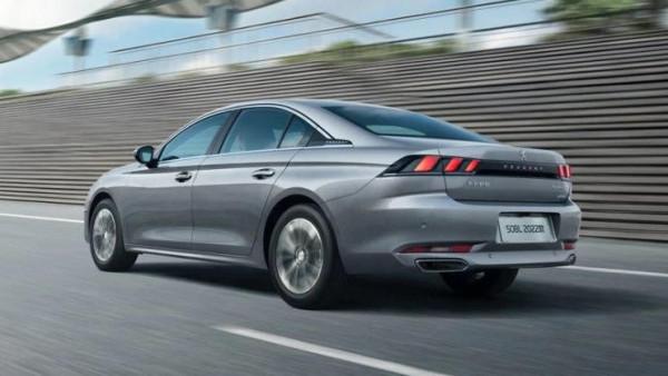 冷門中型轎車卻不冷,空間大、配置高,油耗還低 冷門中型轎車卻不冷,空間大、配置高,油耗還低