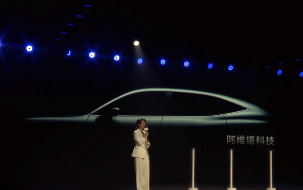 長安高階SUV車型即將釋出！新車標LOGO，預計售價30萬起