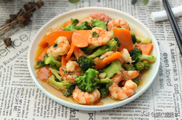 推薦5道美味的家常菜，有葷有素有湯，元宵節用得上，全家人愛吃