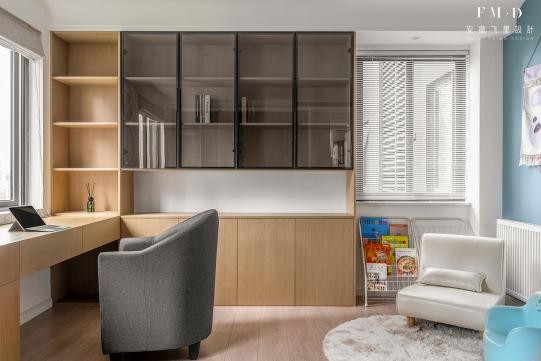 兩梯四戶，170㎡二手房土裡土氣，用時9個月改造，高階感都藏不住