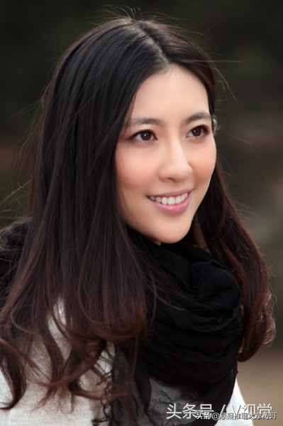 《告密者》10年柳雲龍、張嘉益諜戰劇封神,5女主卻基本淡出銀幕 《告密者》10年柳雲龍、張嘉益諜戰劇封神,5女主卻基本淡出銀幕