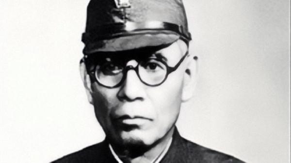 岡村寧次手握80萬日軍，聽到無條件投降後，下達了一條4字命令