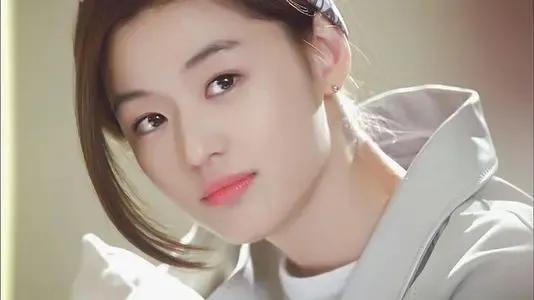 提起韓國知名女明星，全智賢始終是繞不開的