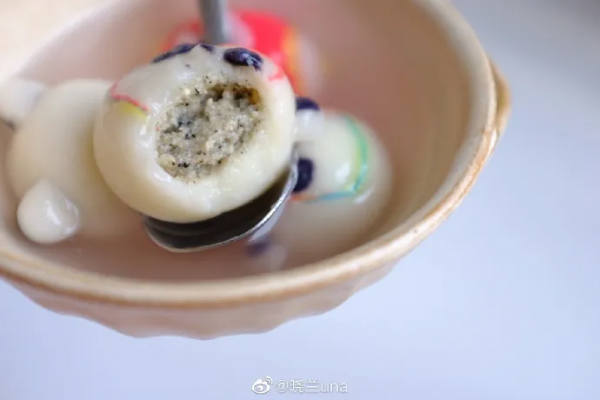 冰墩墩湯圓，製作三小時，吃掉兩分鐘