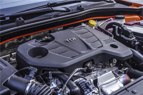 1.5T比影豹、03更強！前後獨懸 全新名爵6太炸了！