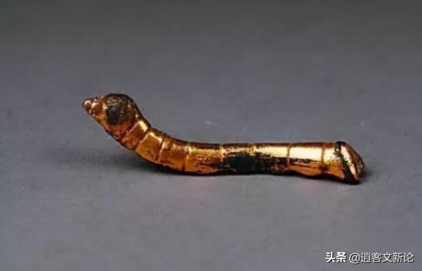 陝西農民挖沙挖到“金蠶”,拒絕文物販子收購,上交後獲百元路費 陝西農民挖沙挖到“金蠶”,拒絕文物販子收購,上交後獲百元路費