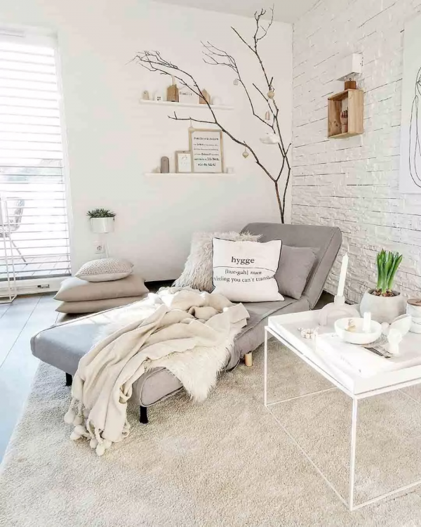 客廳不放沙發、茶几！反用這些，顏值美炸又省空間