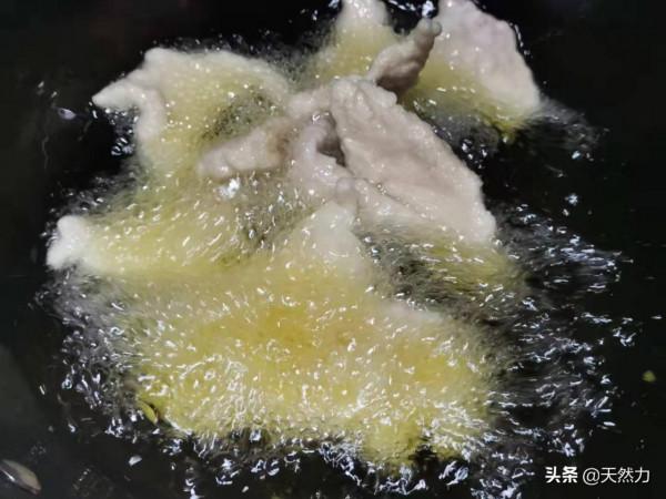 東北名菜鍋包肉的老做法,滿滿的小技巧,在家也能做出飯店的味道 東北名菜鍋包肉的老做法,滿滿的小技巧,在家也能做出飯店的味道