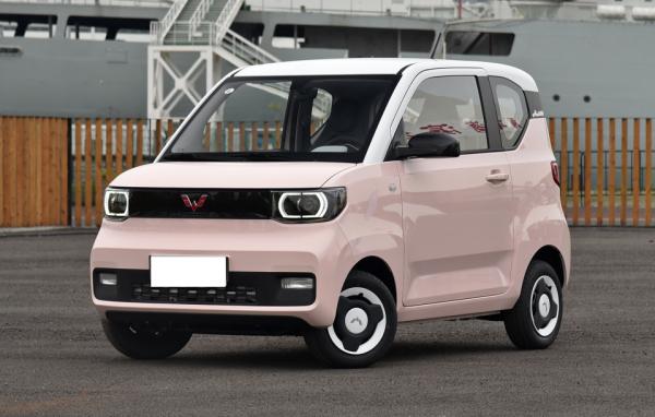 五菱的精品代步車,充一次電能開170KM,時尚動感,月薪5千買得起 五菱的精品代步車,充一次電能開170KM,時尚動感,月薪5千買得起