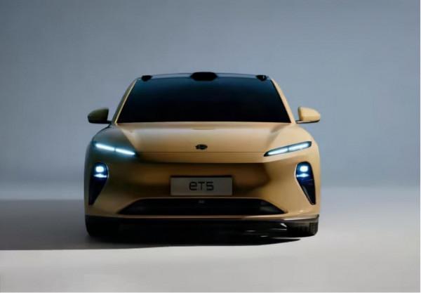 速評上週重磅新車，比比誰更豪橫？