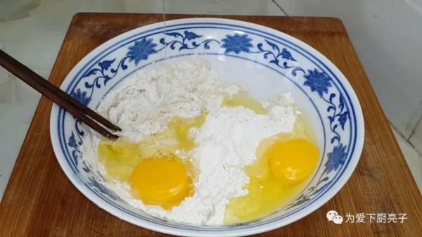 早餐餅這樣做才香,鍋裡一炸,個個鬆軟不吸油,我家一週吃五次 早餐餅這樣做才香,鍋裡一炸,個個鬆軟不吸油,我家一週吃五次