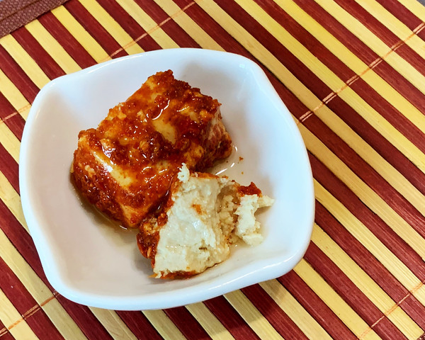 簡單易做的湖南特色之黴豆腐，讓人吃了還想吃