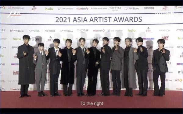 AAA紅毯/SJ利特「標準防疫」戴口罩受訪 車銀優換2套帥炸登場 AAA紅毯/SJ利特「標準防疫」戴口罩受訪 車銀優換2套帥炸登場