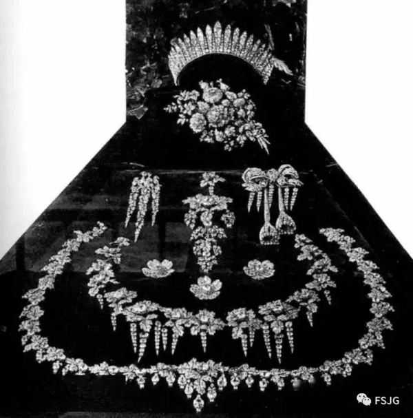 珠寶文化 | 各國末代王后珠首飾揭秘，製作難度超乎你的想象