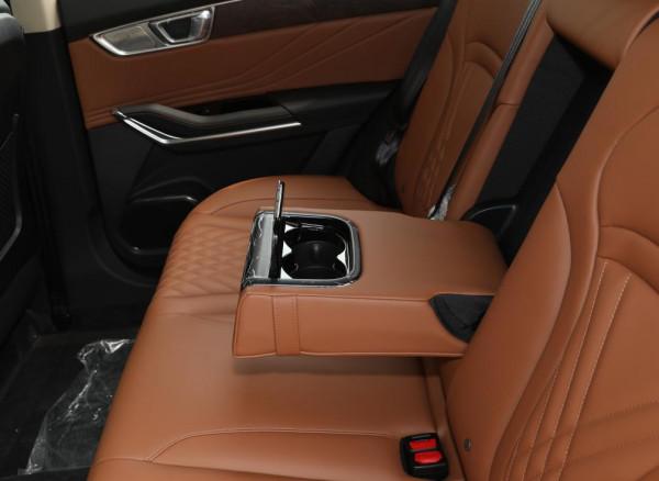 花20萬建議買中大型SUV,這三款家用自駕遊都行,動力強還省油 花20萬建議買中大型SUV,這三款家用自駕遊都行,動力強還省油