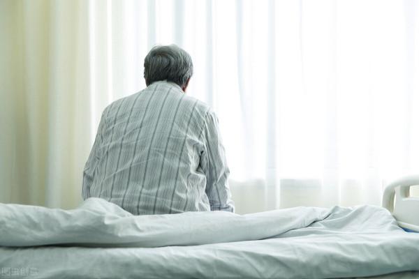 為何現在痴呆的老人越來越多？是什麼原因？我們應該怎麼預防呢？