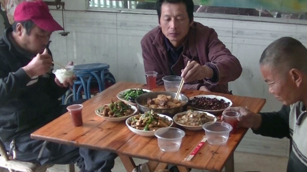 春節將至，農村4種習俗遭遇嚴管，多地一律禁止！農民朋友要避免