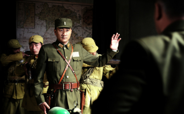 油頭粉面就不要演軍人了!這6位演員告訴你,什麼才叫英姿颯爽 油頭粉面就不要演軍人了!這6位演員告訴你,什麼才叫英姿颯爽